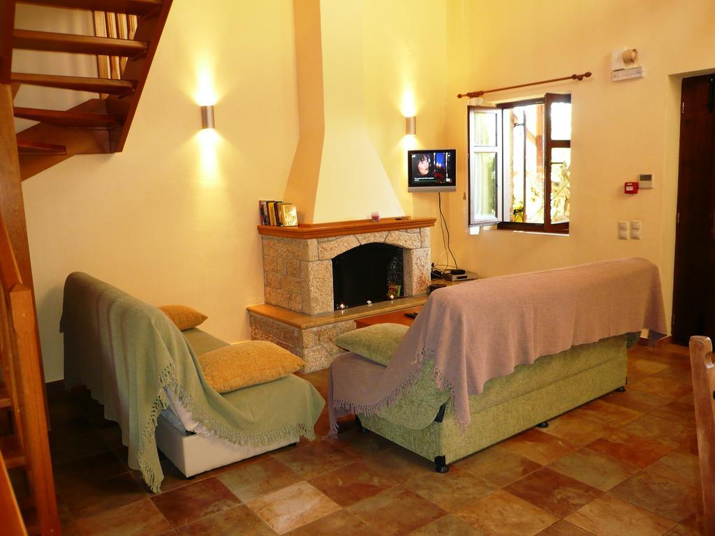 Maison Viros Kardamyli Habitación foto