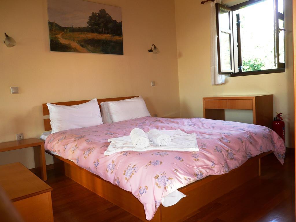 Maison Viros Kardamyli Habitación foto