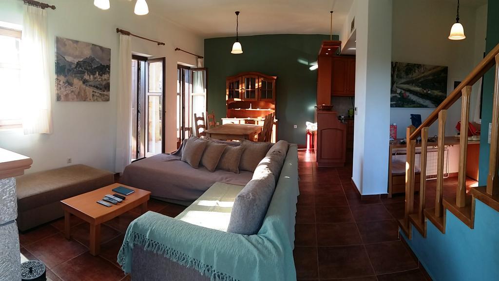 Maison Viros Kardamyli Habitación foto